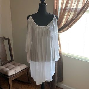 White cover up size M/L